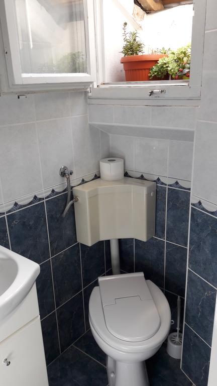 Apartment Amalija Primošten Esterno foto