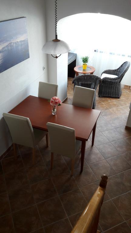 Apartment Amalija Primošten Esterno foto